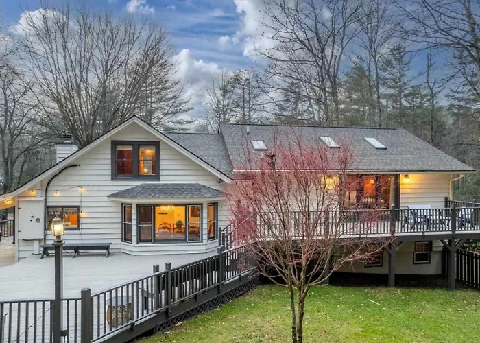 Highlands Family Mountain Retreat